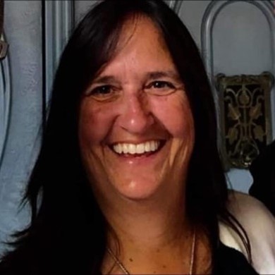 Dr. Claudia Faunt