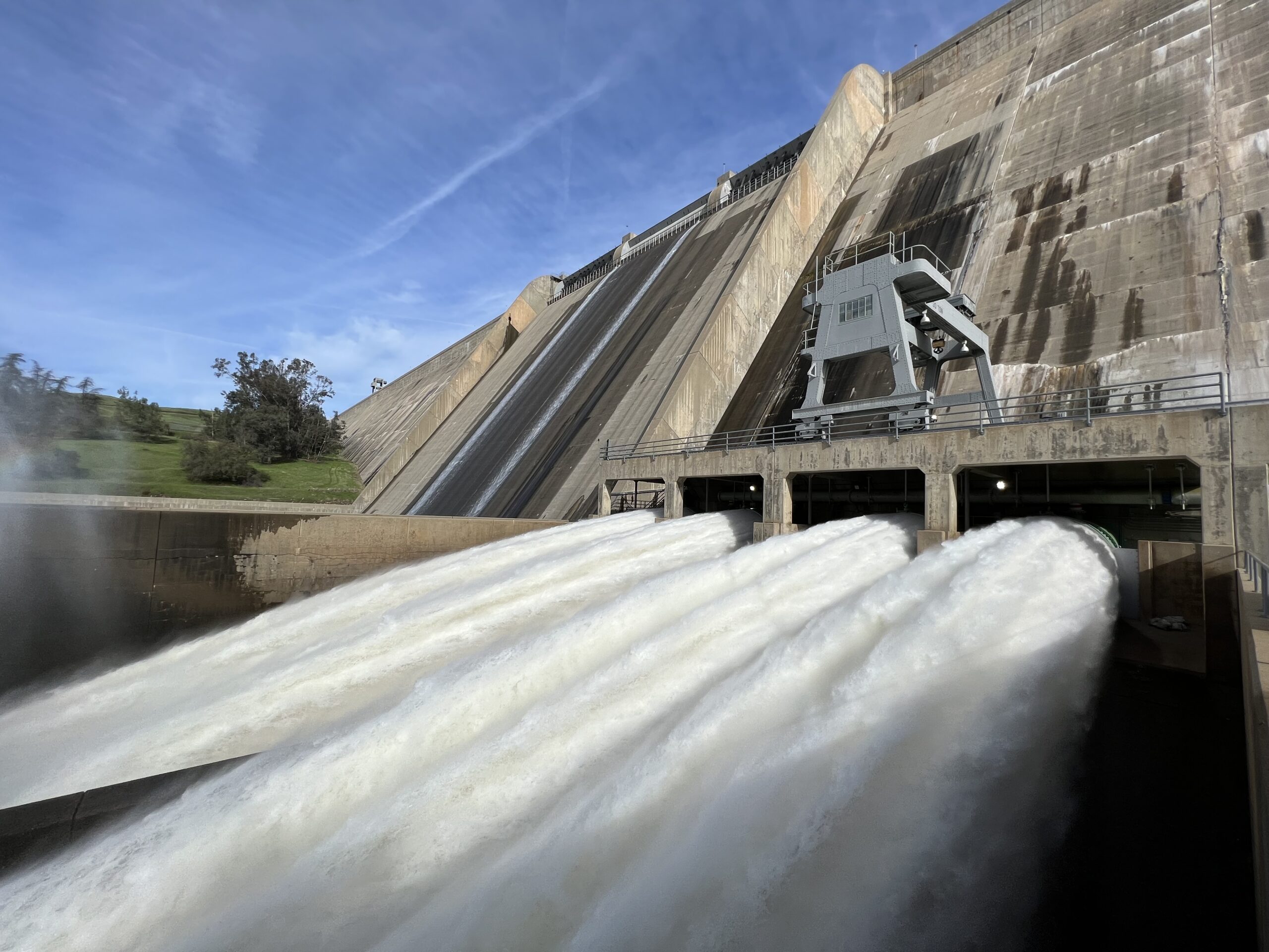 Friant Dam Releases Image